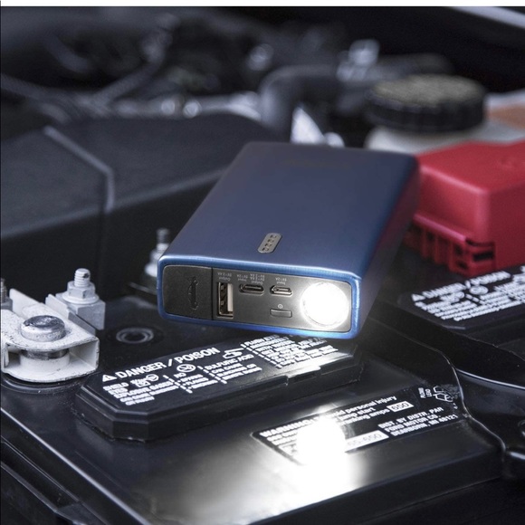 Type S | Car Jump Starter Portable, 12V 500A, Gas 3.0L 4.5L Diesel 10000mAh - Picture 6 of 6